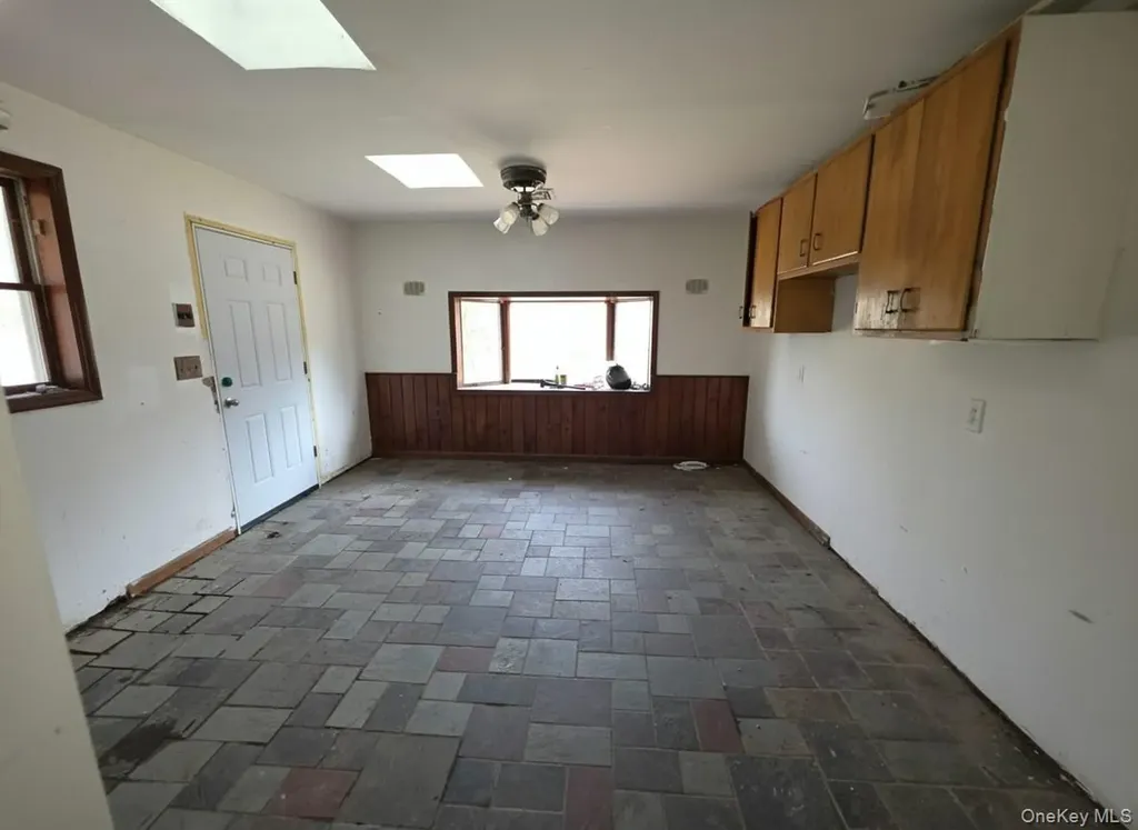863 North Street Peekskill NY 10566