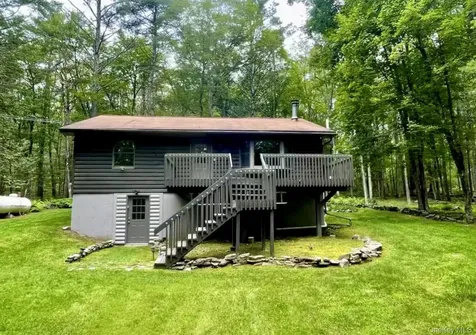 30 Woods Road Yulan NY 12792