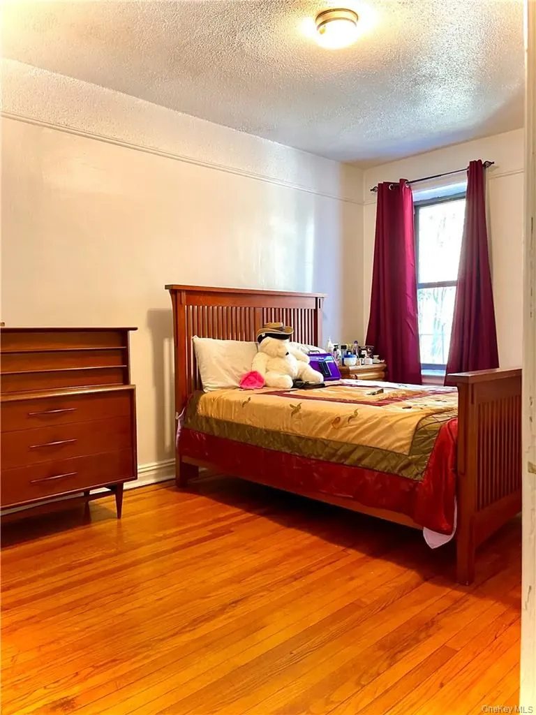 941 Jerome Avenue Bronx NY 10452