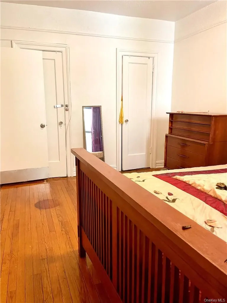 941 Jerome Avenue Bronx NY 10452