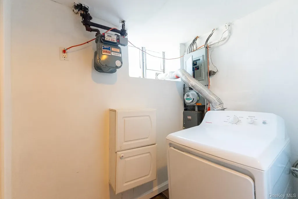 140-07 68th Drive Flushing NY 11367