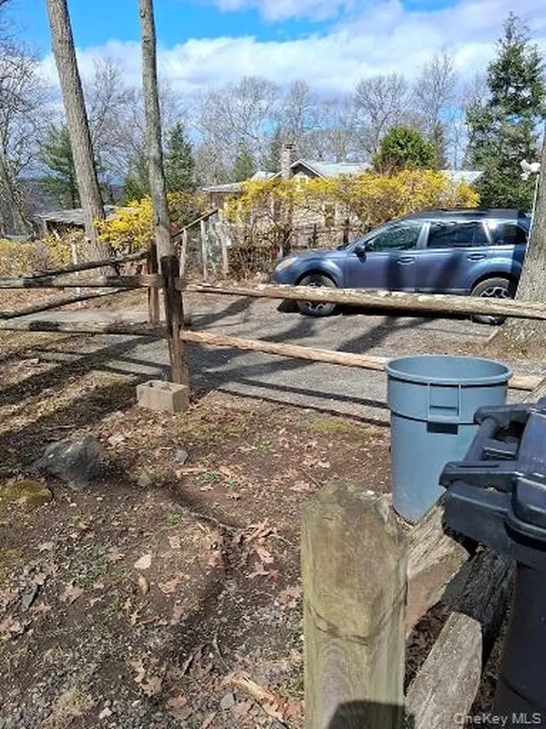 26 Oakwood Trail S Monroe NY 10950