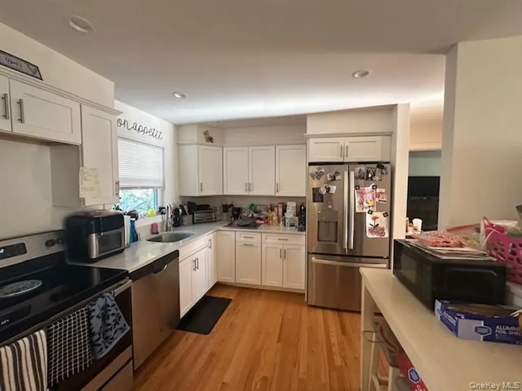 21 Ruby Lane Huntington Station NY 11746