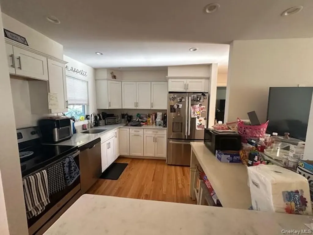 21 Ruby Lane Huntington Station NY 11746