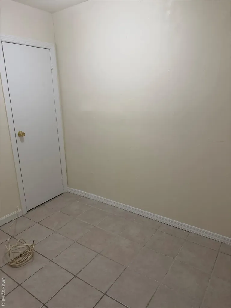 11 Lawrence Street Yonkers NY 10705