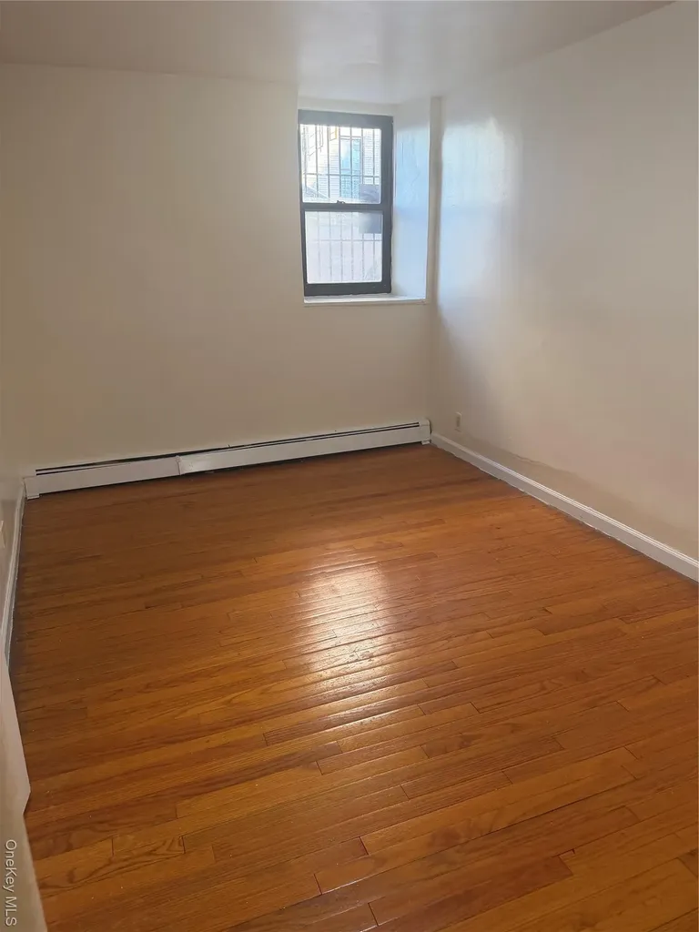11 Lawrence Street Yonkers NY 10705