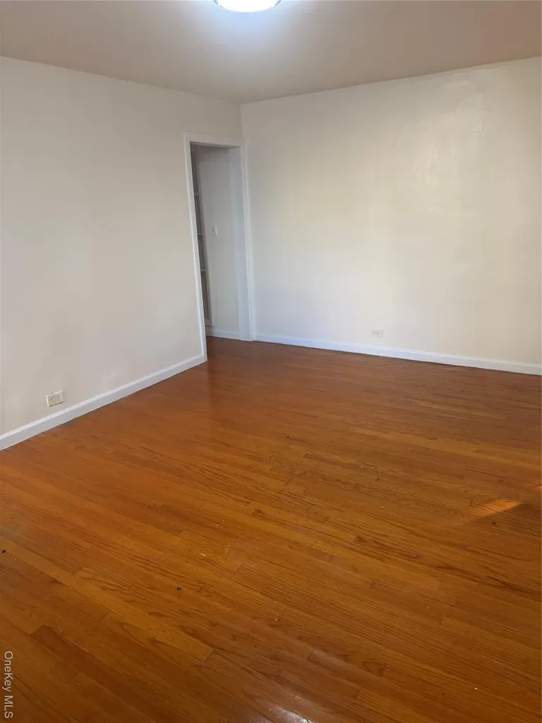 11 Lawrence Street Yonkers NY 10705
