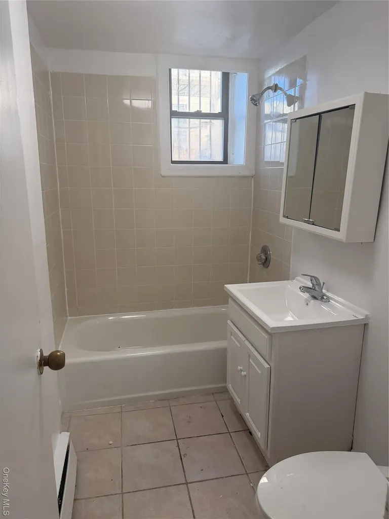 11 Lawrence Street Yonkers NY 10705
