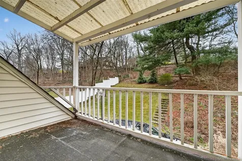 427 Westchester Avenue White Plains NY 10604