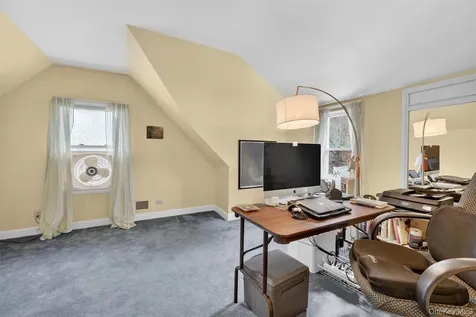 427 Westchester Avenue White Plains NY 10604