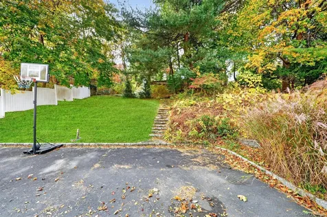 427 Westchester Avenue White Plains NY 10604