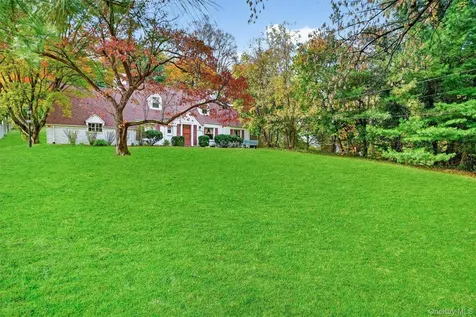 427 Westchester Avenue White Plains NY 10604