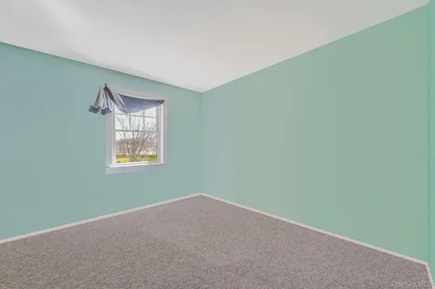 36595 County Road 48 Peconic NY 11958