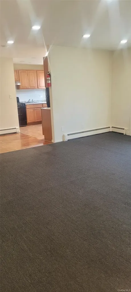 1 E Hemlock Drive Bay Shore NY 11706