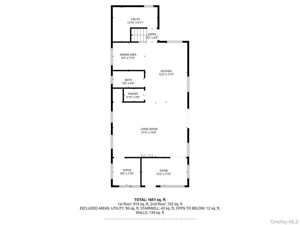 794 Pecan Street Lindenhurst NY 11757