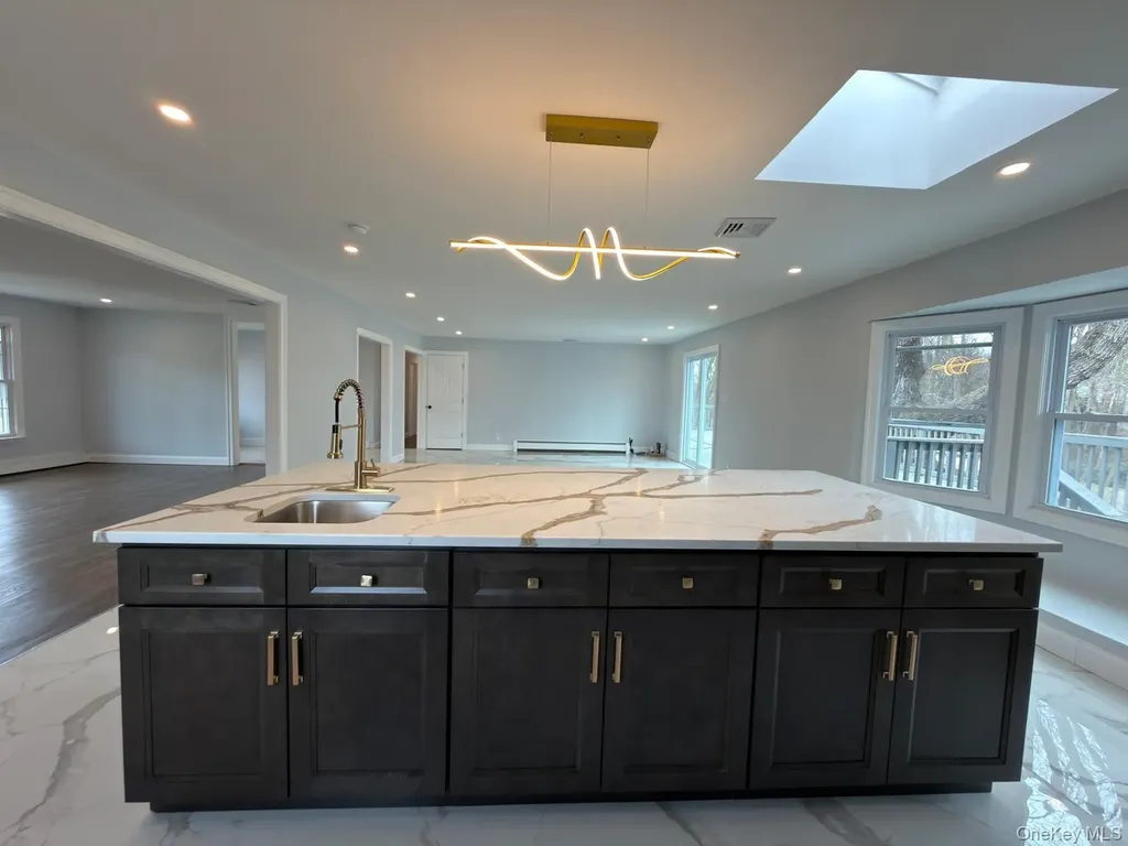 21 Colby Drive Kings Park NY 11754