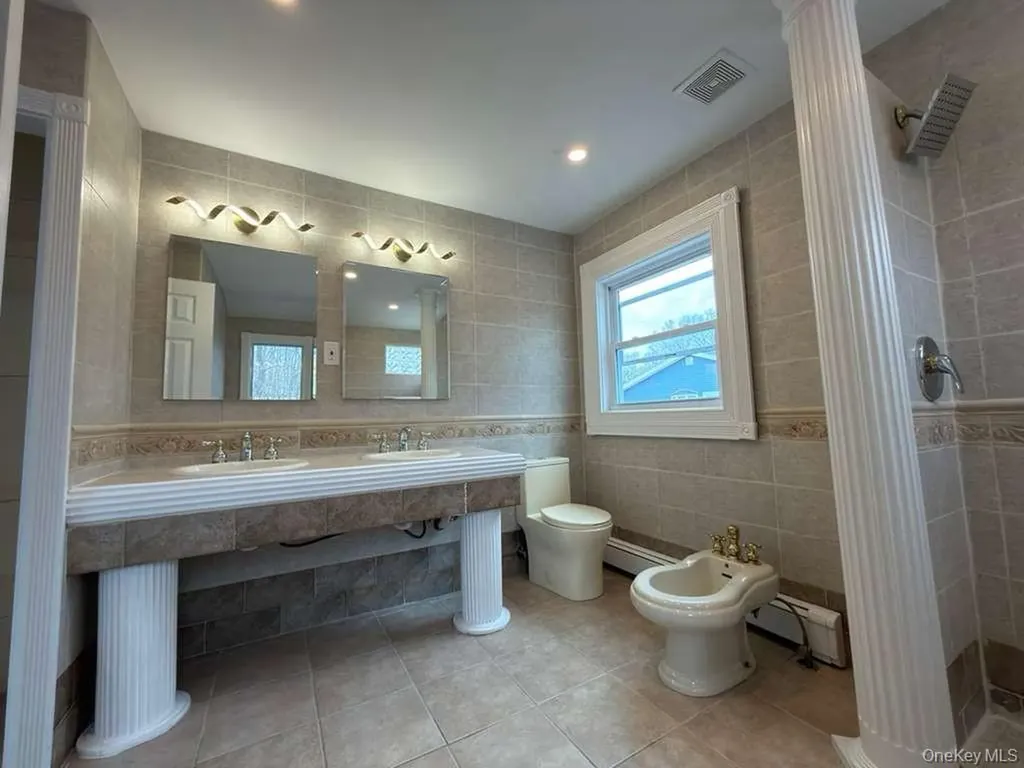 21 Colby Drive Kings Park NY 11754