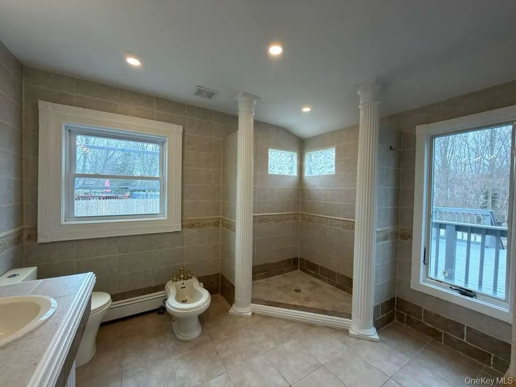 21 Colby Drive Kings Park NY 11754