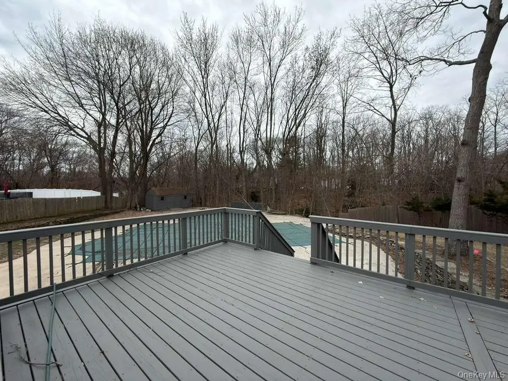 21 Colby Drive Kings Park NY 11754