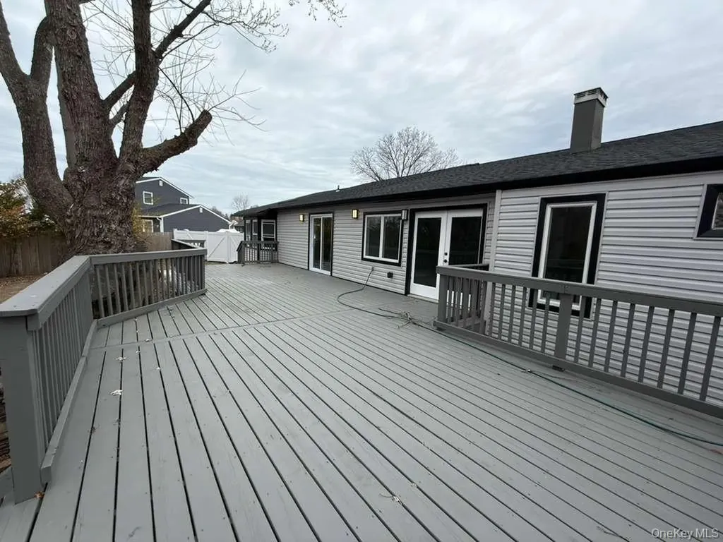 21 Colby Drive Kings Park NY 11754