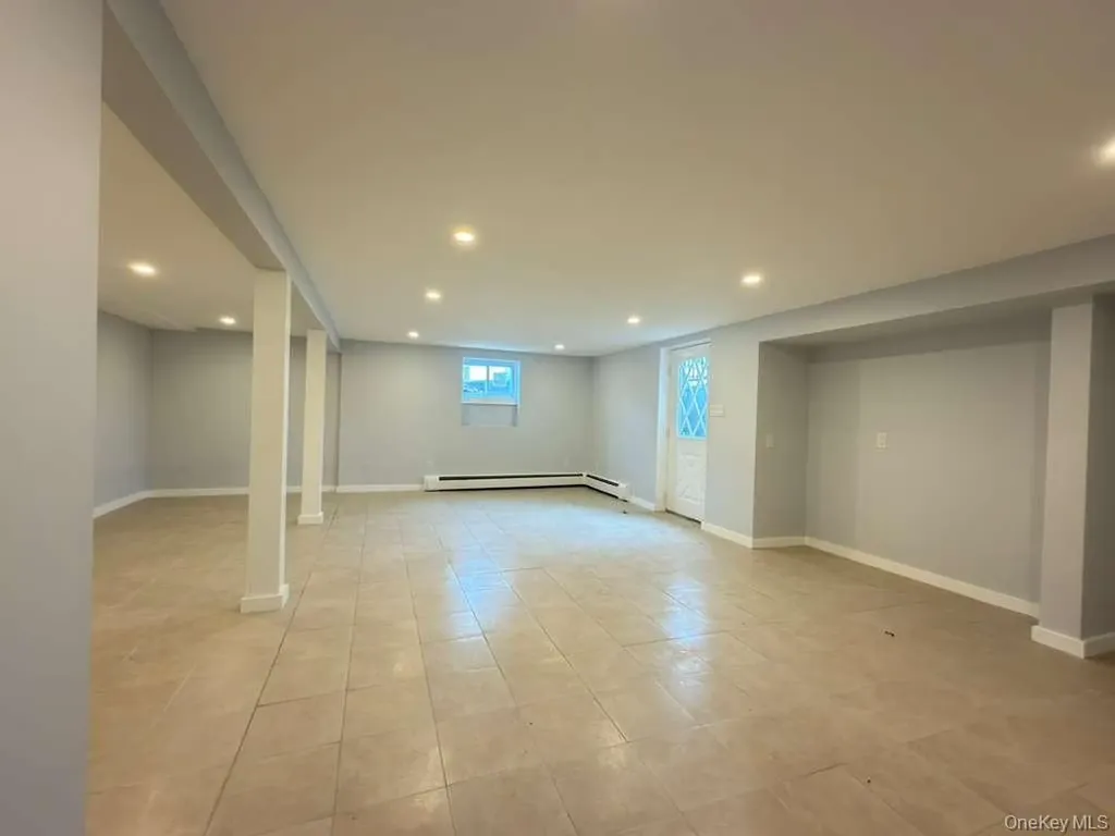21 Colby Drive Kings Park NY 11754