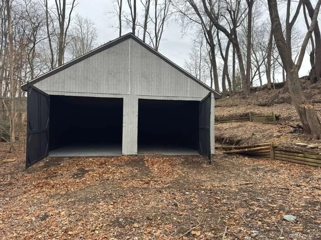 21 Colby Drive Kings Park NY 11754