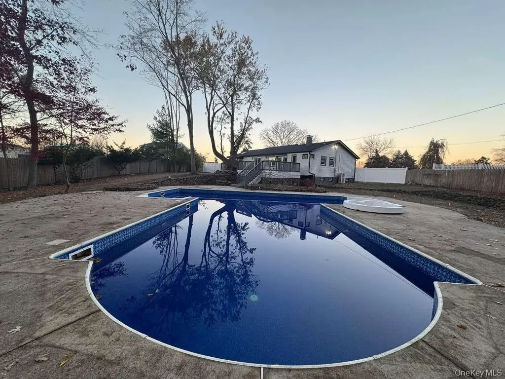 21 Colby Drive Kings Park NY 11754