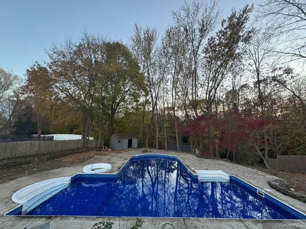 21 Colby Drive Kings Park NY 11754