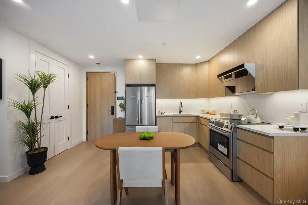 35-30 146th Street Flushing NY 11354