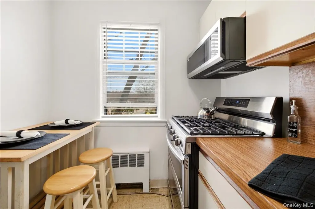 126 Underhill Avenue West Harrison NY 10604