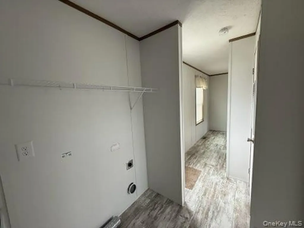 3146 Route 9w New Windsor NY 12553