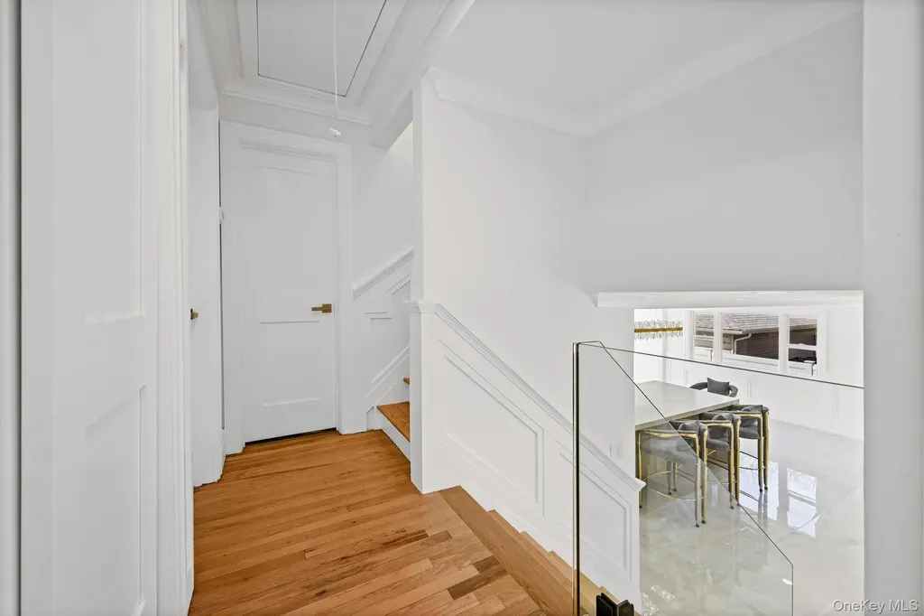 2292 Vassar Place Merrick NY 11566