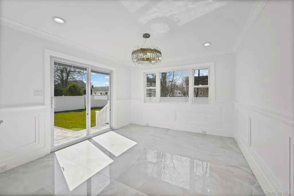 2292 Vassar Place Merrick NY 11566