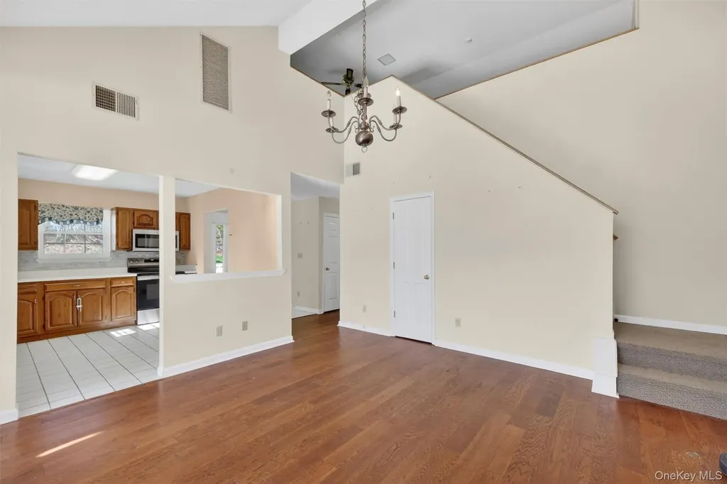 16 Juniper Lane Pawling NY 12564