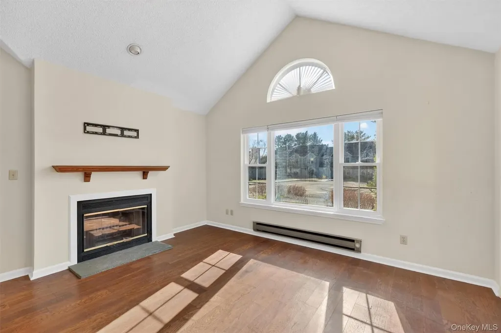 16 Juniper Lane Pawling NY 12564