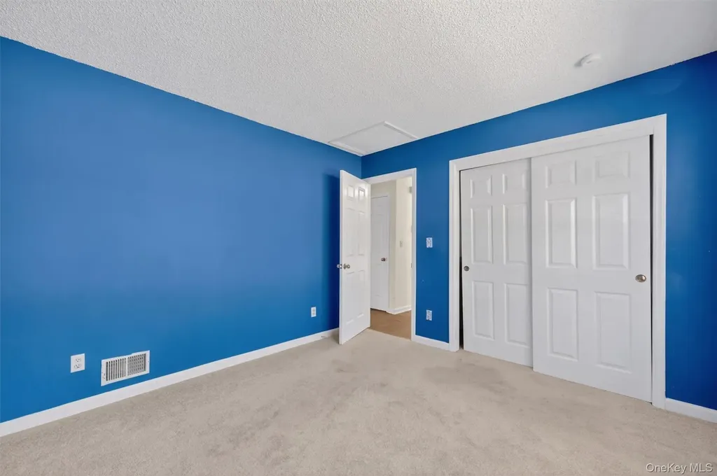 16 Juniper Lane Pawling NY 12564