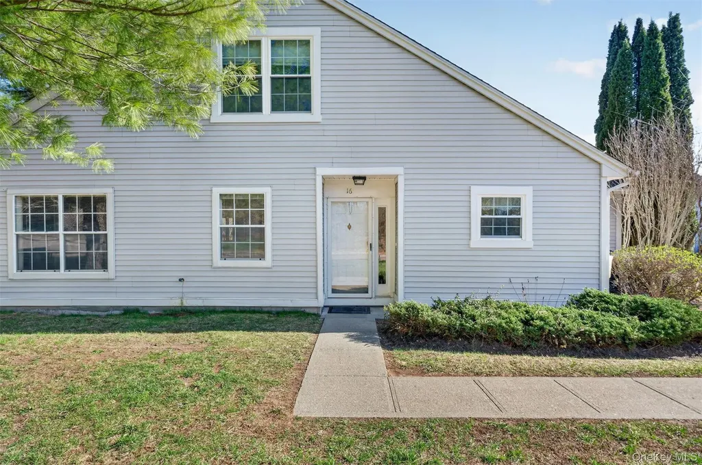 16 Juniper Lane Pawling NY 12564