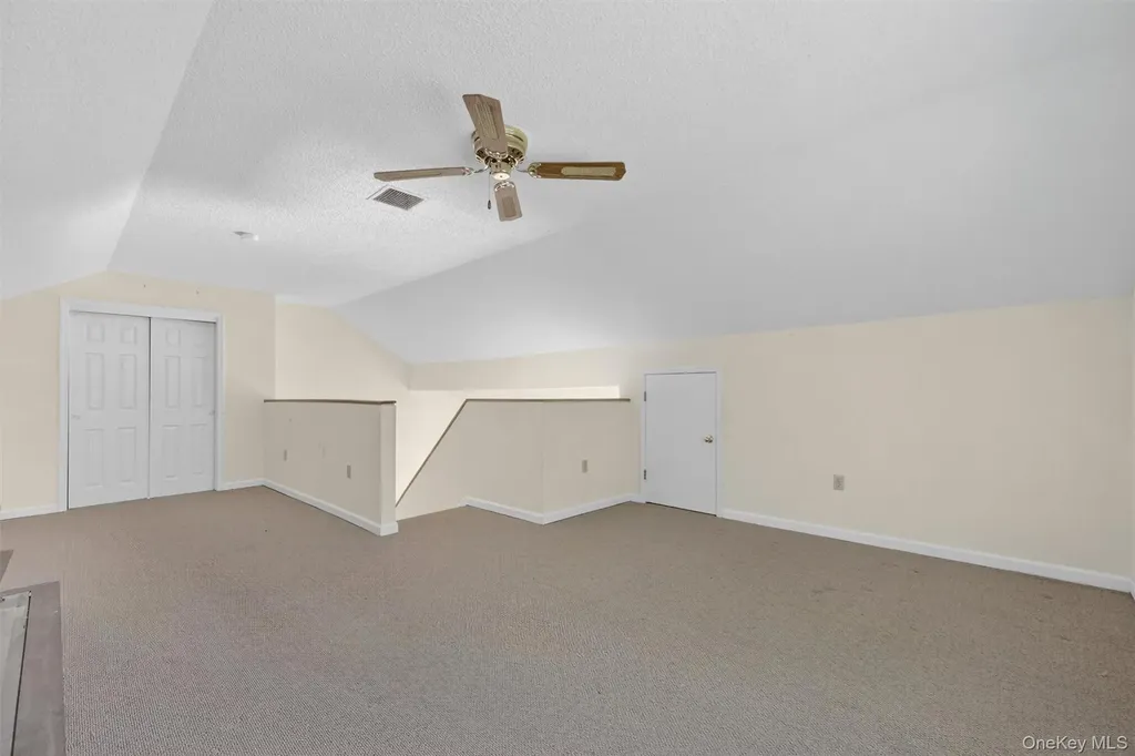 16 Juniper Lane Pawling NY 12564