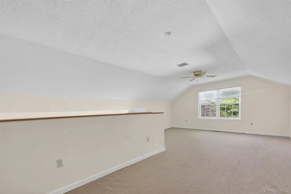 16 Juniper Lane Pawling NY 12564