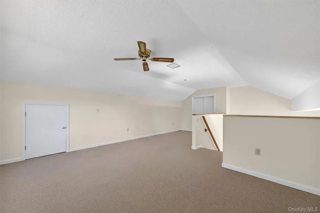 16 Juniper Lane Pawling NY 12564