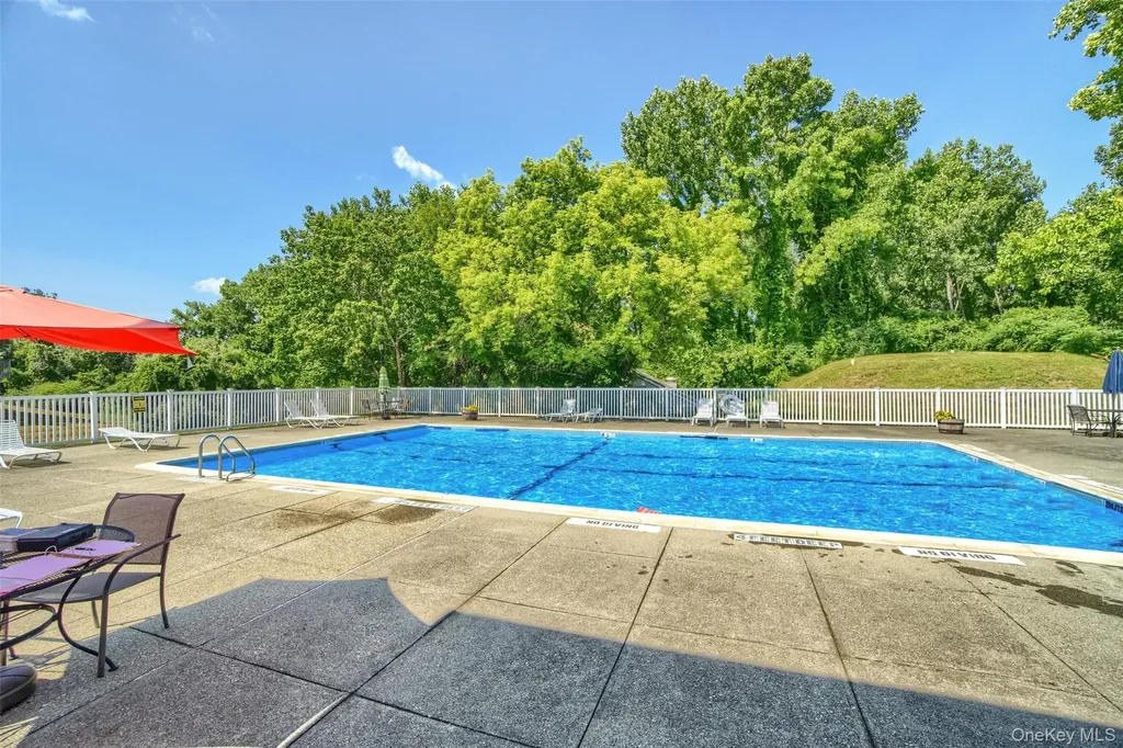 16 Juniper Lane Pawling NY 12564