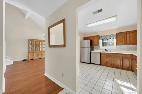 16 Juniper Lane Pawling NY 12564