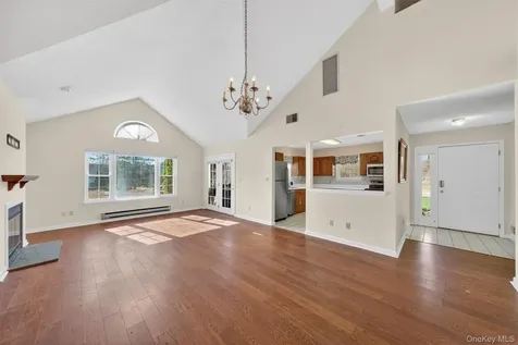 16 Juniper Lane Pawling NY 12564