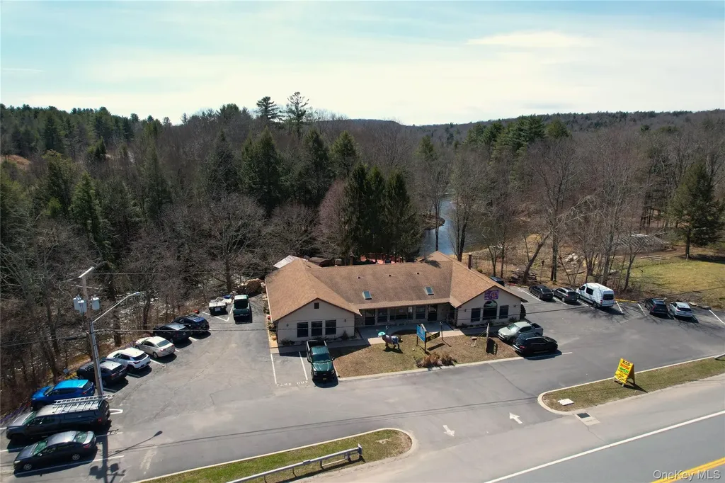951 Rt-17b Mongaup Valley NY 12762