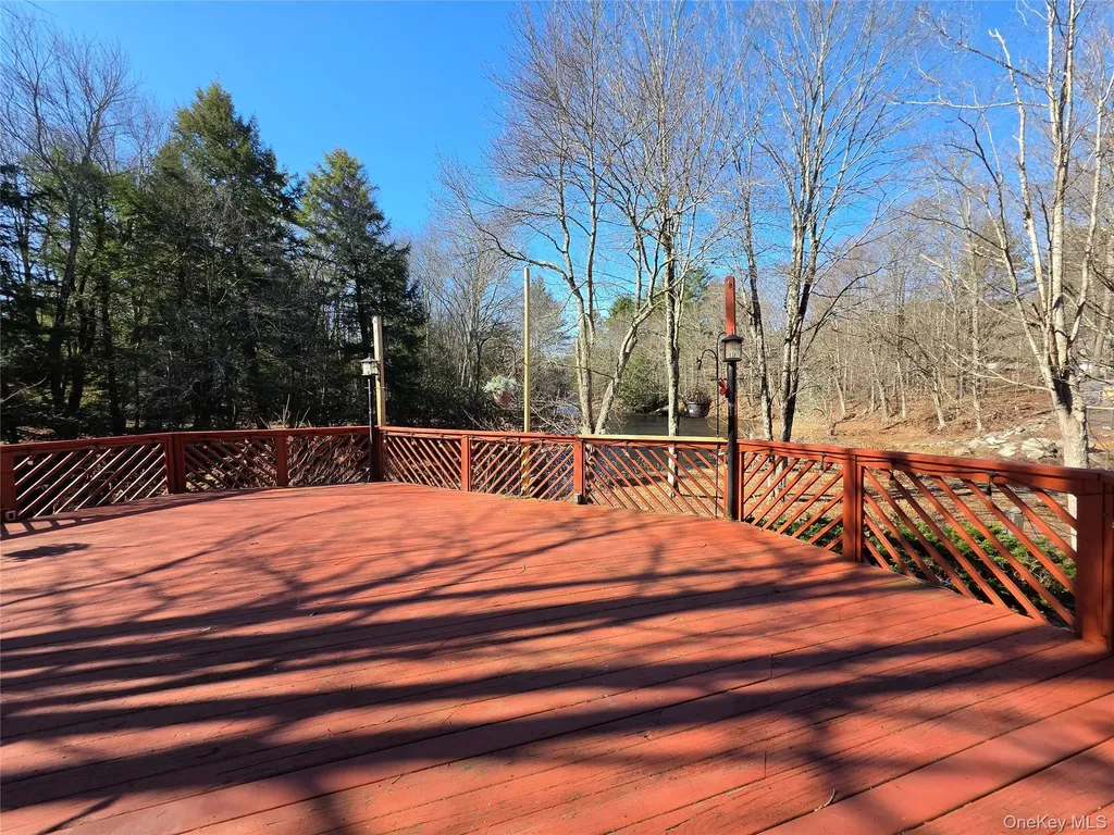 951 Rt-17b Mongaup Valley NY 12762