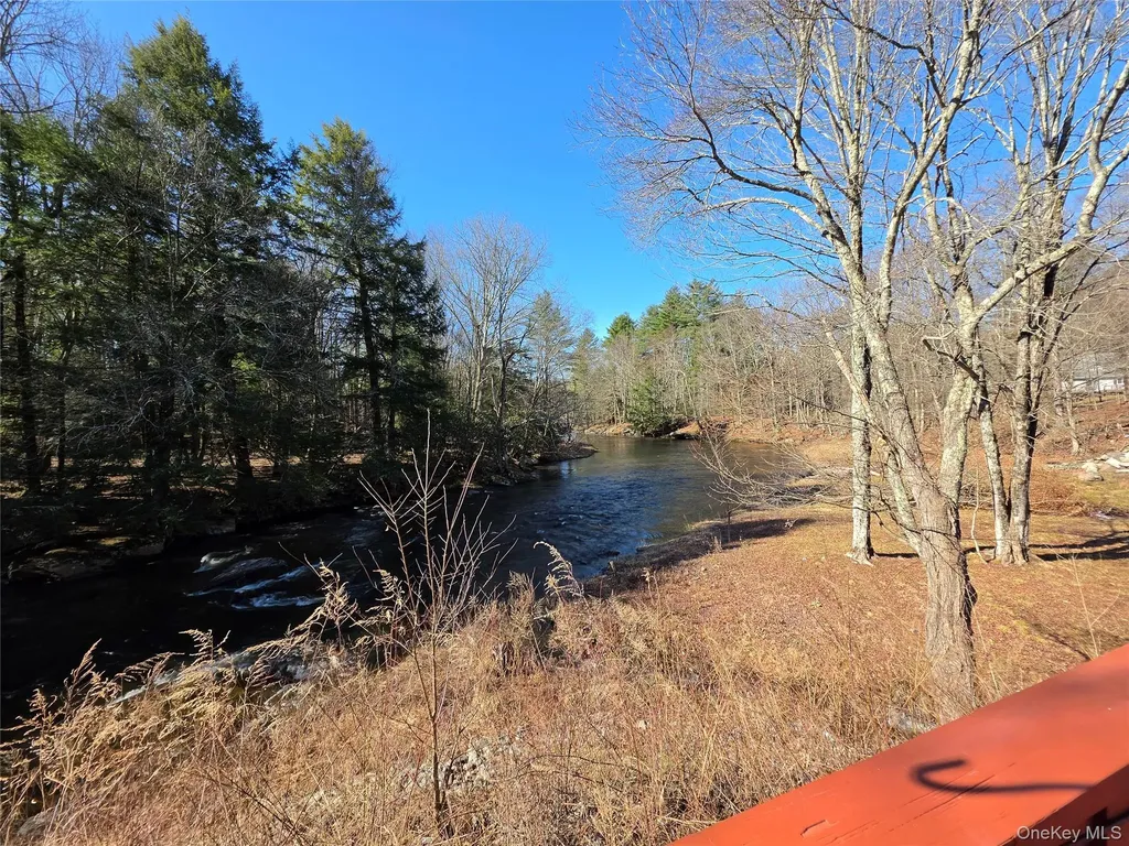 951 Rt-17b Mongaup Valley NY 12762