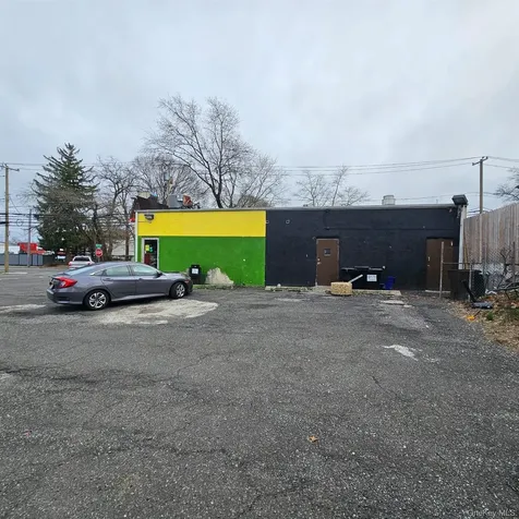 137 Broadway Huntington Station NY 11746