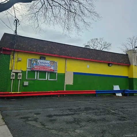137 Broadway Huntington Station NY 11746