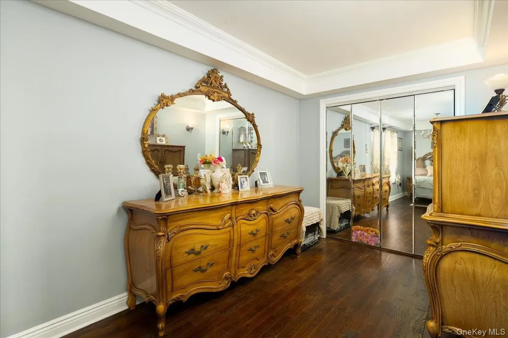 35 Carnation Road Levittown NY 11756