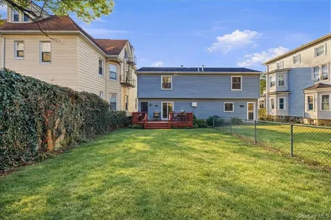 208 Woodworth Avenue Yonkers NY 10701